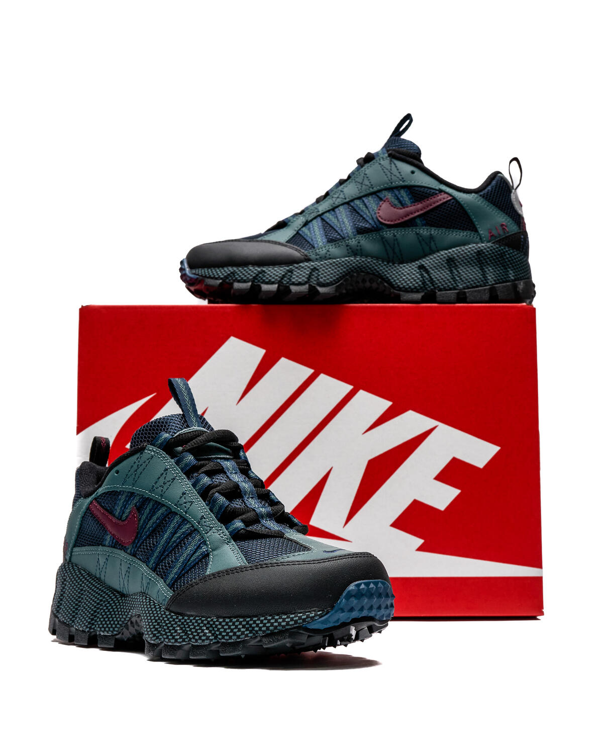 nike acg humara 95